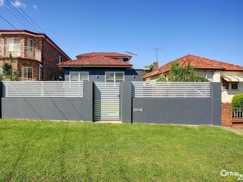 6 Bradman Street, Merrylands NSW 2160