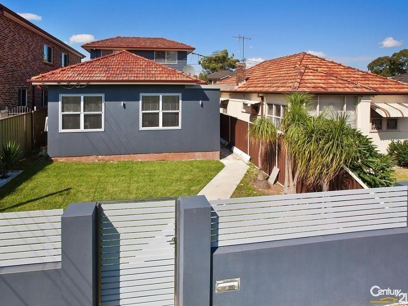 6 Bradman Street, Merrylands NSW 2160