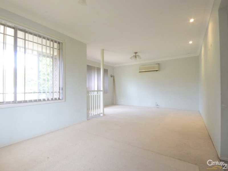 2 Dryden Avenue, Oakhurst NSW 2761