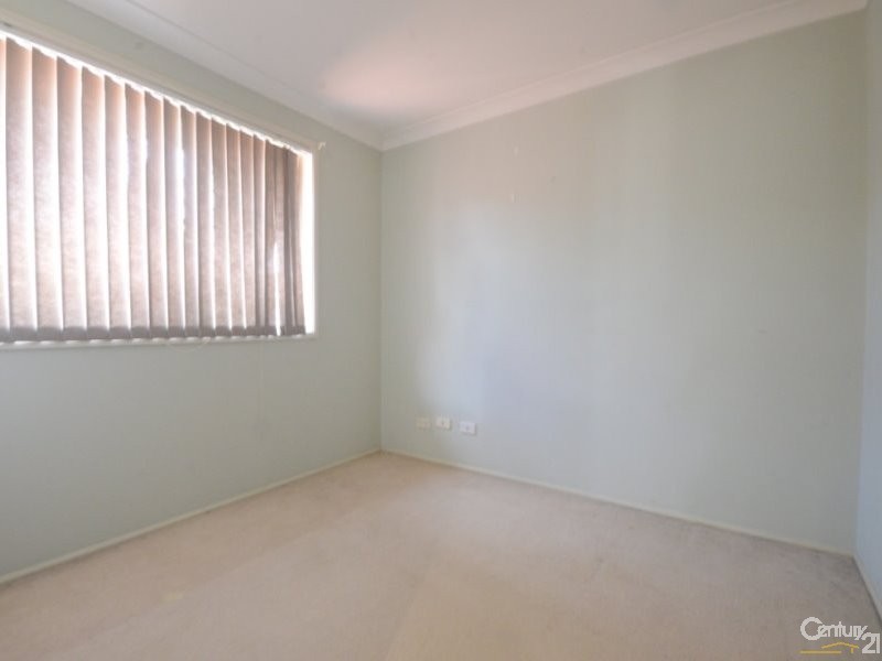 2 Dryden Avenue, Oakhurst NSW 2761