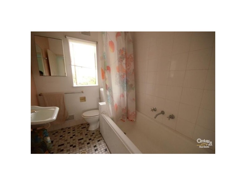 24/74 Hawkesbury Road, Westmead NSW 2145