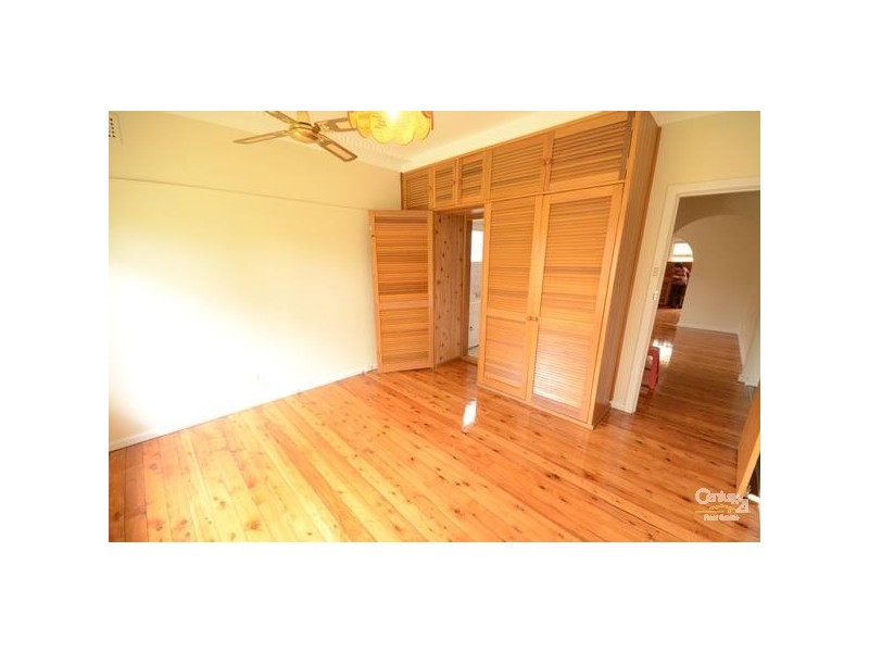 7 Hopkins Street, Wentworthville NSW 2145