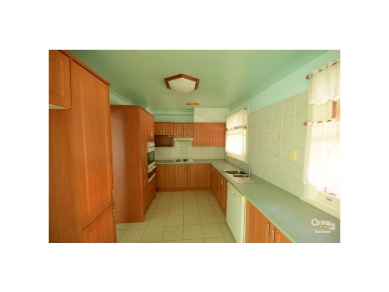 60 Tungarra Road, Girraween NSW 2145