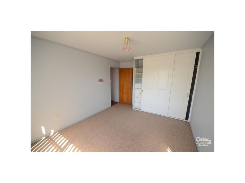 60 Tungarra Road, Girraween NSW 2145