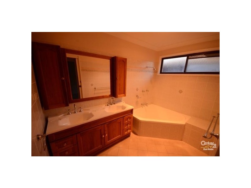 28 Beechwood Avenue, Greystanes NSW 2145