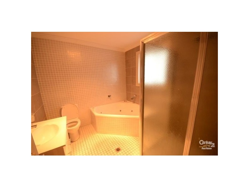 11A Magowar Road, Pendle Hill NSW 2145