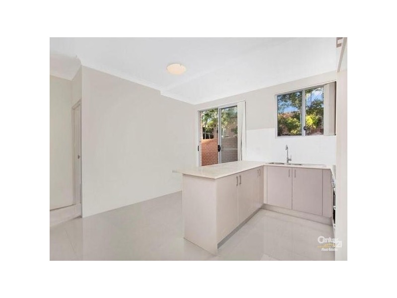 2/61-63 Stapleton Street, Pendle Hill NSW 2145