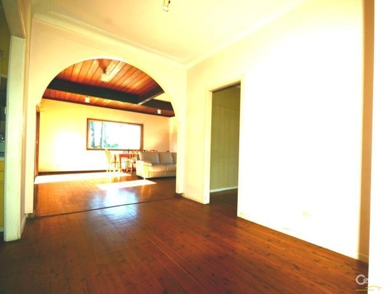 15 Damien Avenue, Greystanes NSW 2145