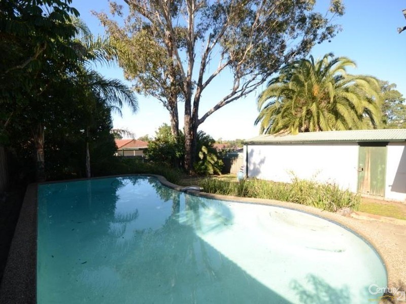 15 Damien Avenue, Greystanes NSW 2145