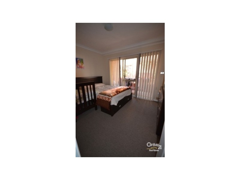 3/217 Dunmore Street, Pendle Hill NSW 2145