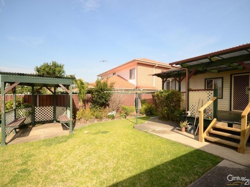 Pendle Hill NSW 2145