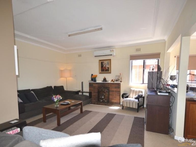 72 Ettalong Road, Greystanes NSW 2145