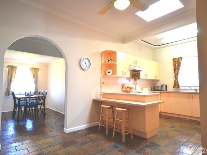 49 Hampden Road, South Wentworthville NSW 2145