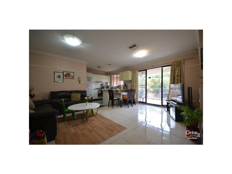 5/62 Fullagar Road, Wentworthville NSW 2145
