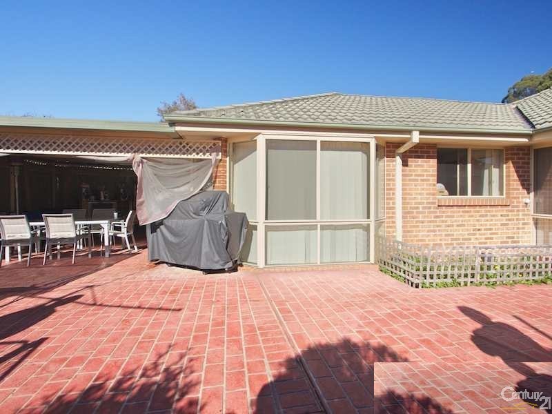 20 White Gum Place, Greystanes NSW 2145