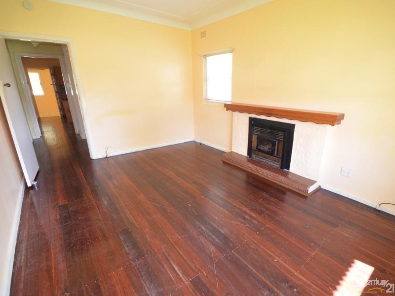 55 Pearson Street, South Wentworthville NSW 2145