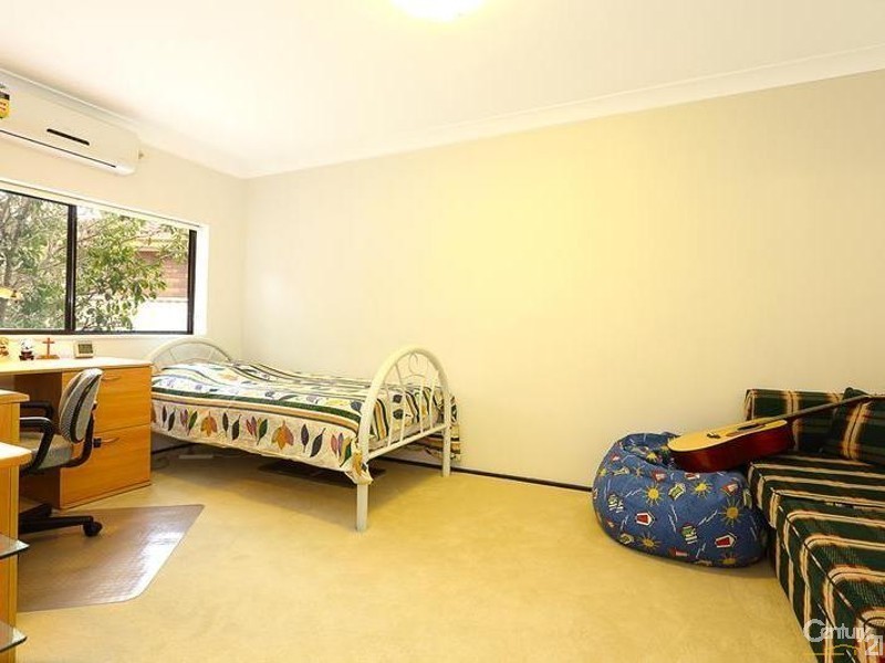 67 Chanel Street, Toongabbie NSW 2146