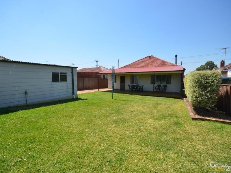 49 Hampden Road, South Wentworthville NSW 2145
