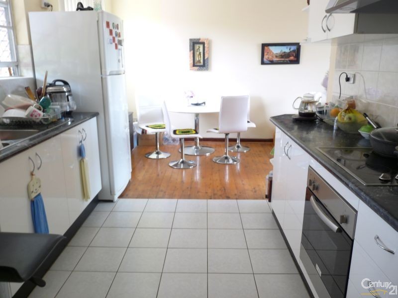 3/55 Caledonian Street, Bexley NSW 2207