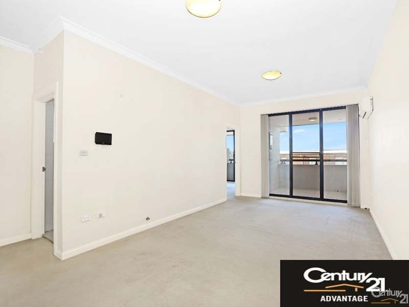 10/8-10 Lydbrook Street, Westmead NSW 2145
