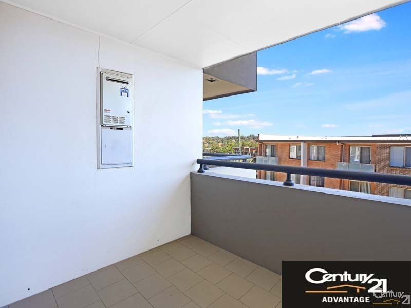 10/8-10 Lydbrook Street, Westmead NSW 2145