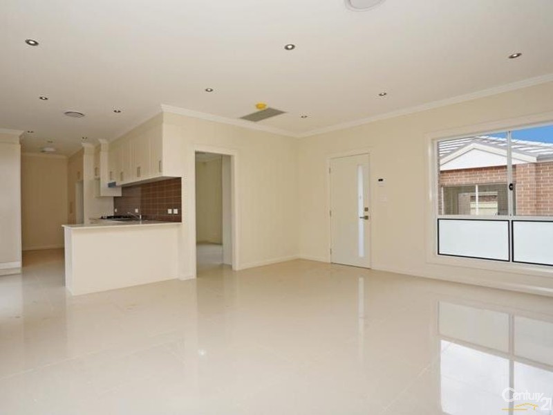 7/7-9 Magowar Road, Pendle Hill NSW 2145
