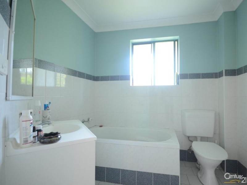 7/249-251 Dunmore Street, Pendle Hill NSW 2145