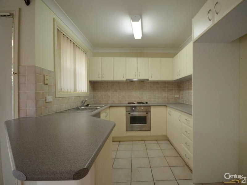 2A/77 Girraween Road, Girraween NSW 2145