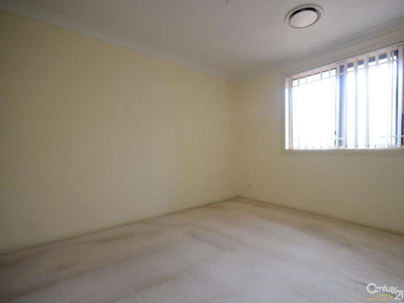 2A/77 Girraween Road, Girraween NSW 2145