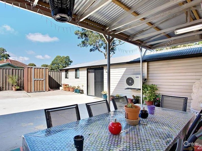 28 Mary Street, Blacktown NSW 2148