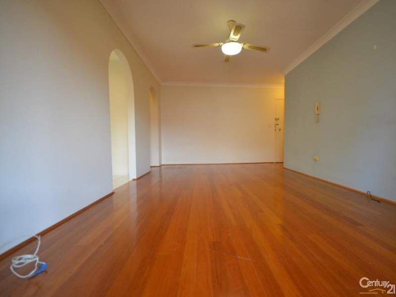 2/199 Hawkesbury Road, Westmead NSW 2145