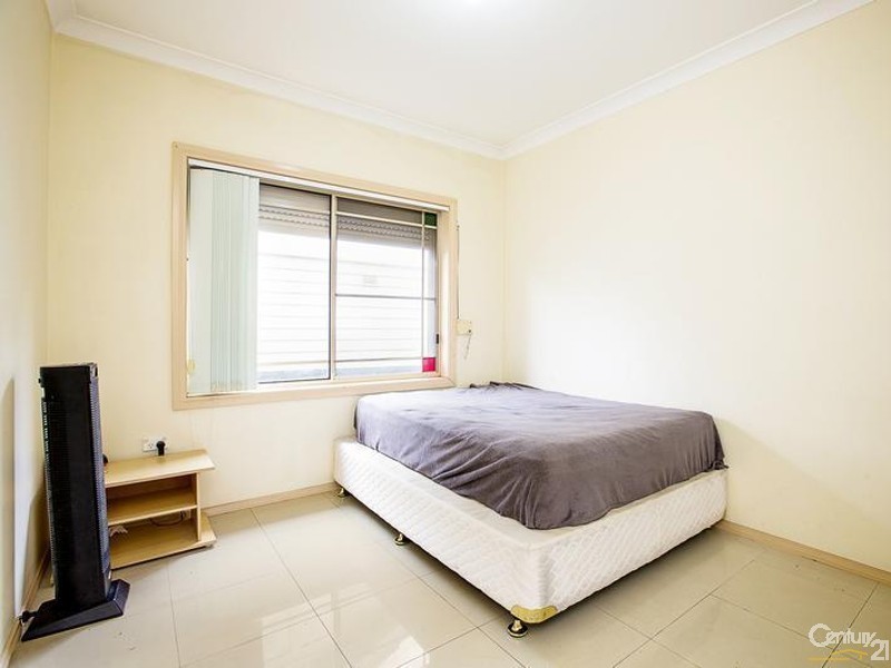 2/2A Veron Street, Westmead NSW 2145