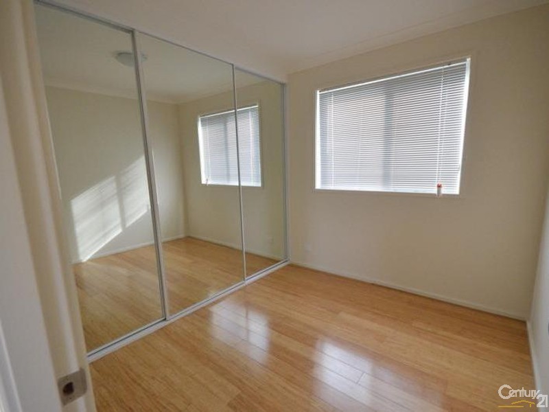 27A May Street, Constitution Hill NSW 2145