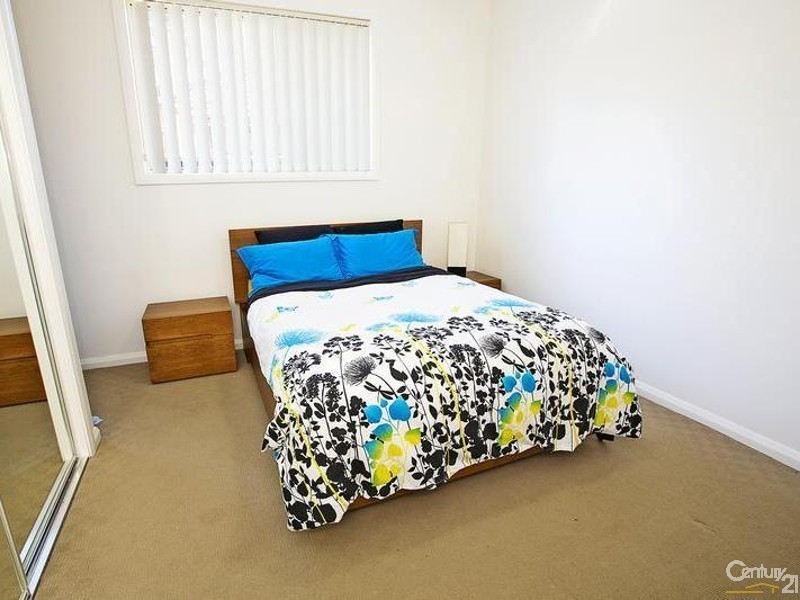 12 Magnolia Street, Greystanes NSW 2145