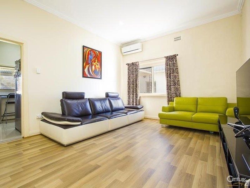 12 Smith Street, Wentworthville NSW 2145