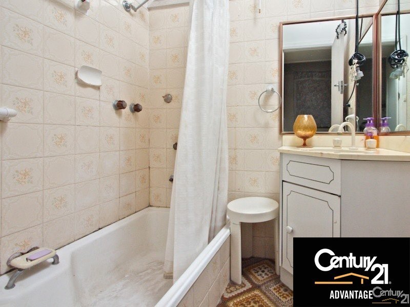 20 Jewelsford, Wentworthville NSW 2145