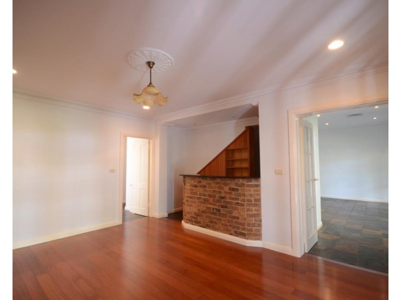 8 Clare Street, Sylvania NSW 2224