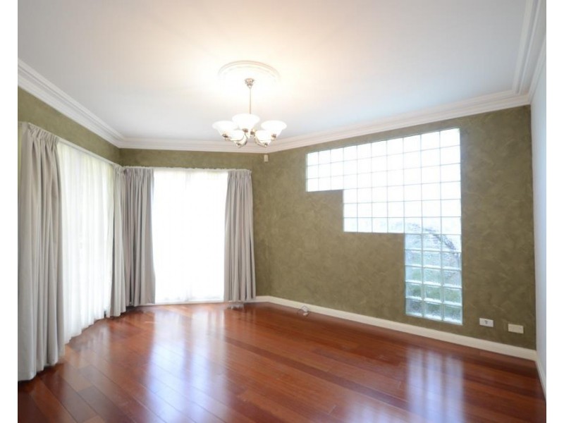 8 Clare Street, Sylvania NSW 2224