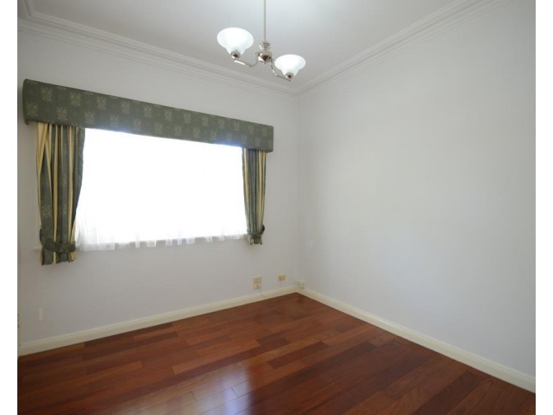 8 Clare Street, Sylvania NSW 2224