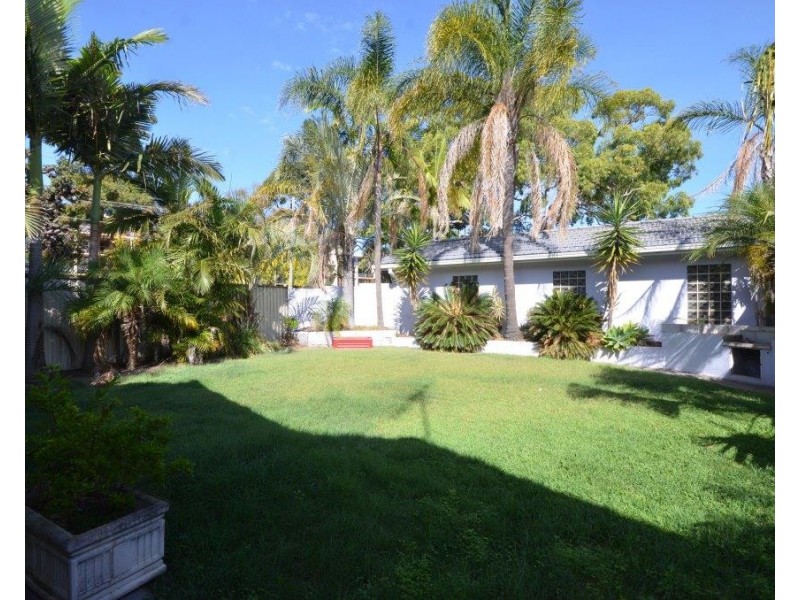 8 Clare Street, Sylvania NSW 2224