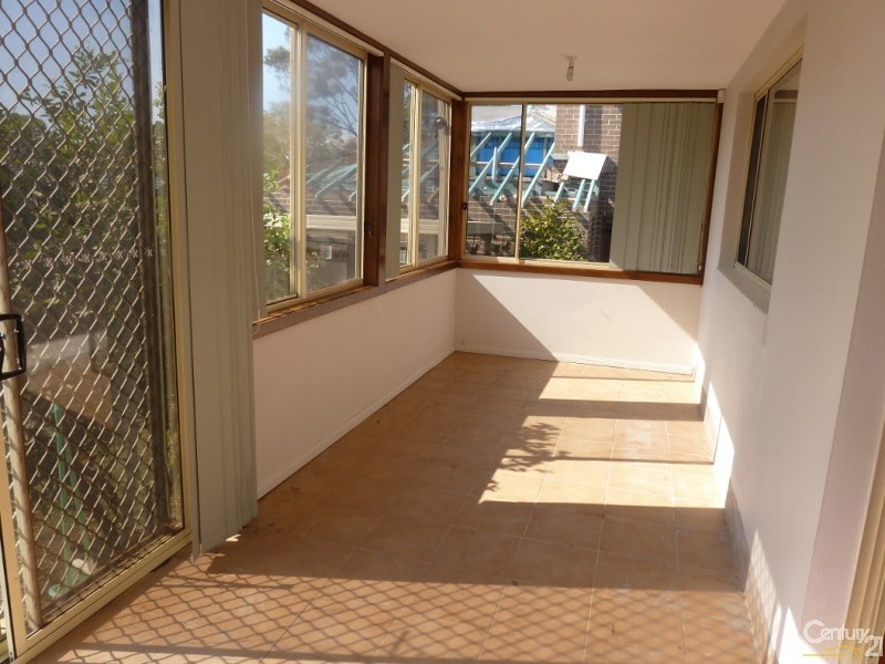 45 Moree Ave, Westmead NSW 2145