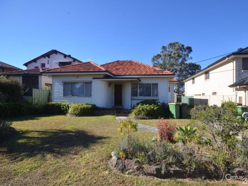 19 Fulton Ave, Wentworthville NSW 2145