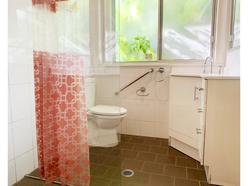 19 Fulton Ave, Wentworthville NSW 2145