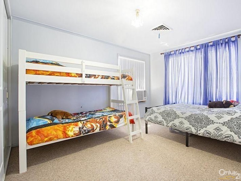 60 Tungarra Road, Girraween NSW 2145