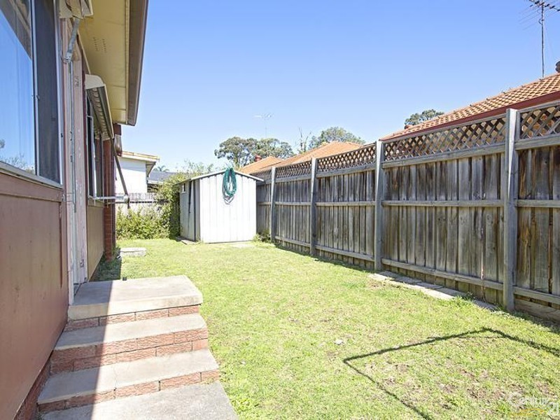 60 Tungarra Road, Girraween NSW 2145