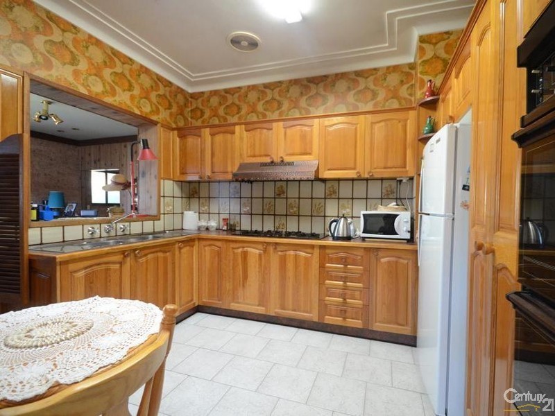 35 Bungaree Road, Toongabbie NSW 2146