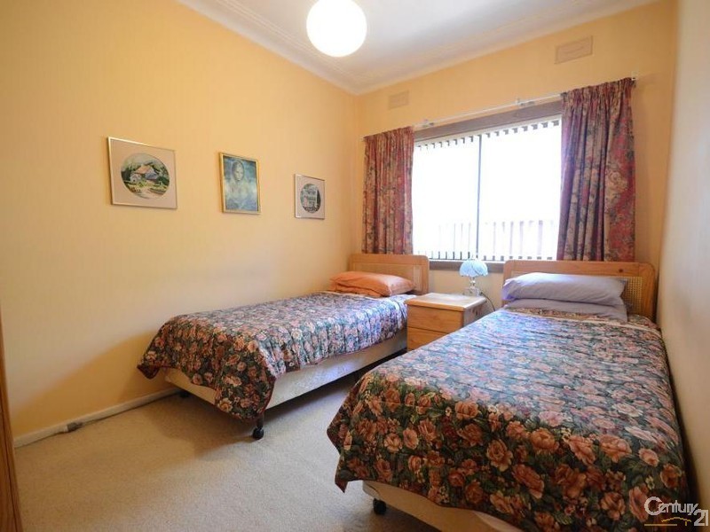 35 Bungaree Road, Toongabbie NSW 2146