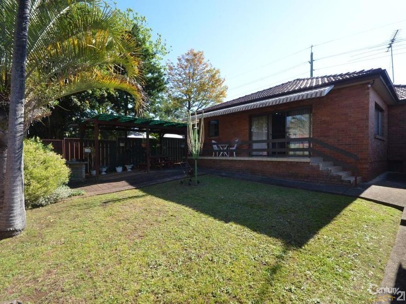35 Bungaree Road, Toongabbie NSW 2146