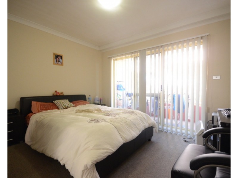 3/217 Dunmore Street, Pendle Hill NSW 2145