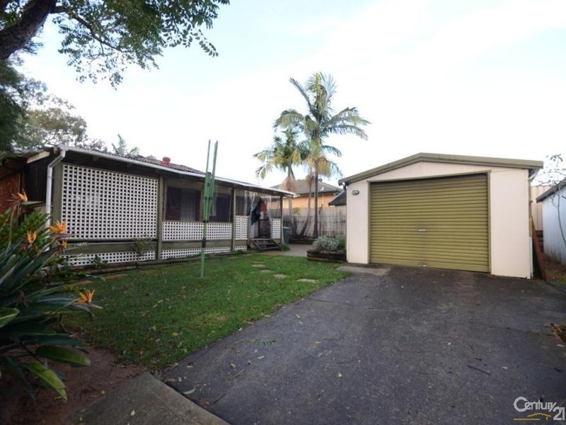 52 Dennis Street, Greystanes NSW 2145